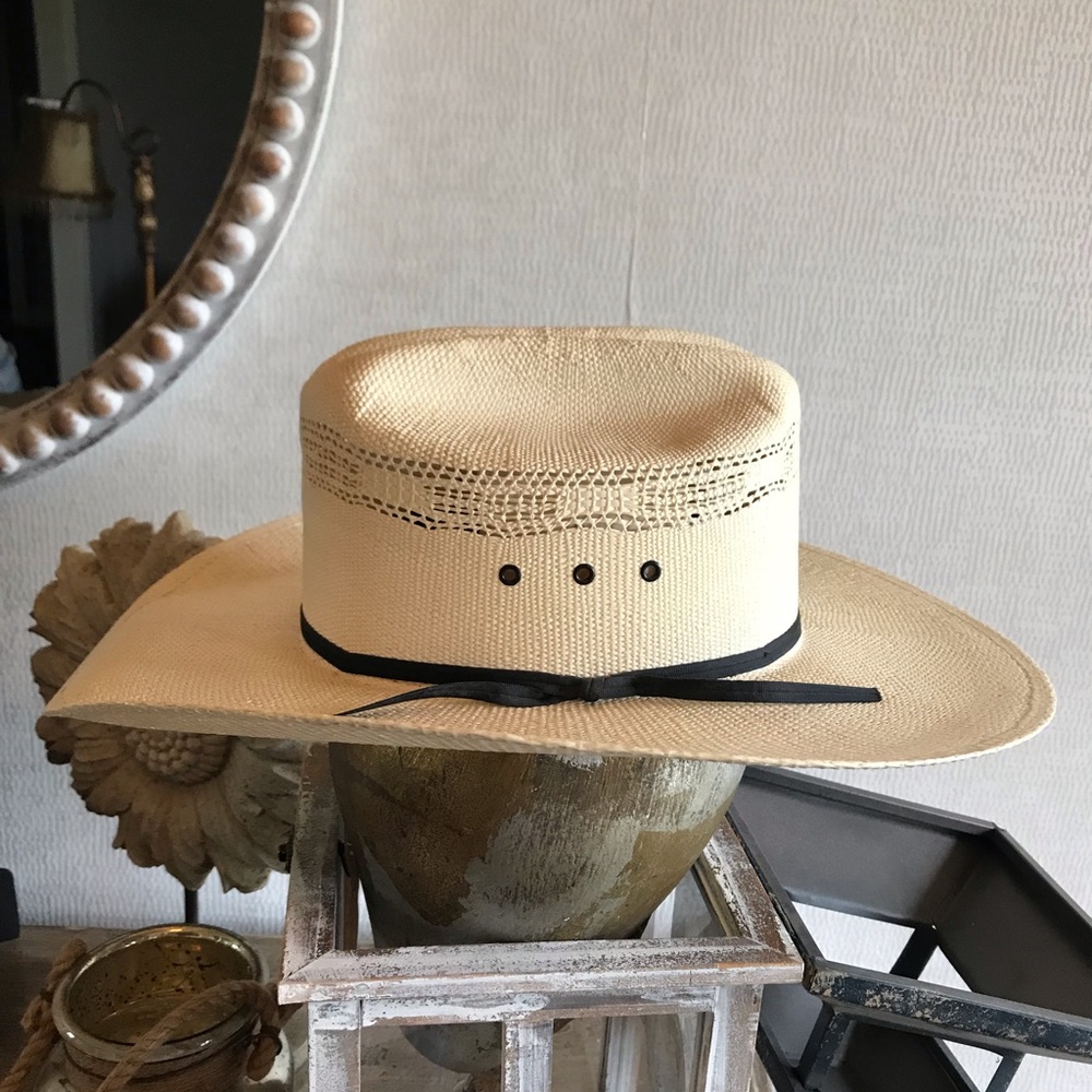 Classic Men’s Straw Cowboy Hat with Black Band - Unbranded